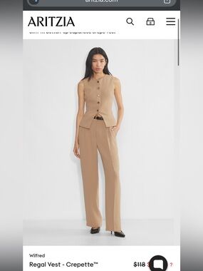 Aritzia Regal Vest in camel gold size 6